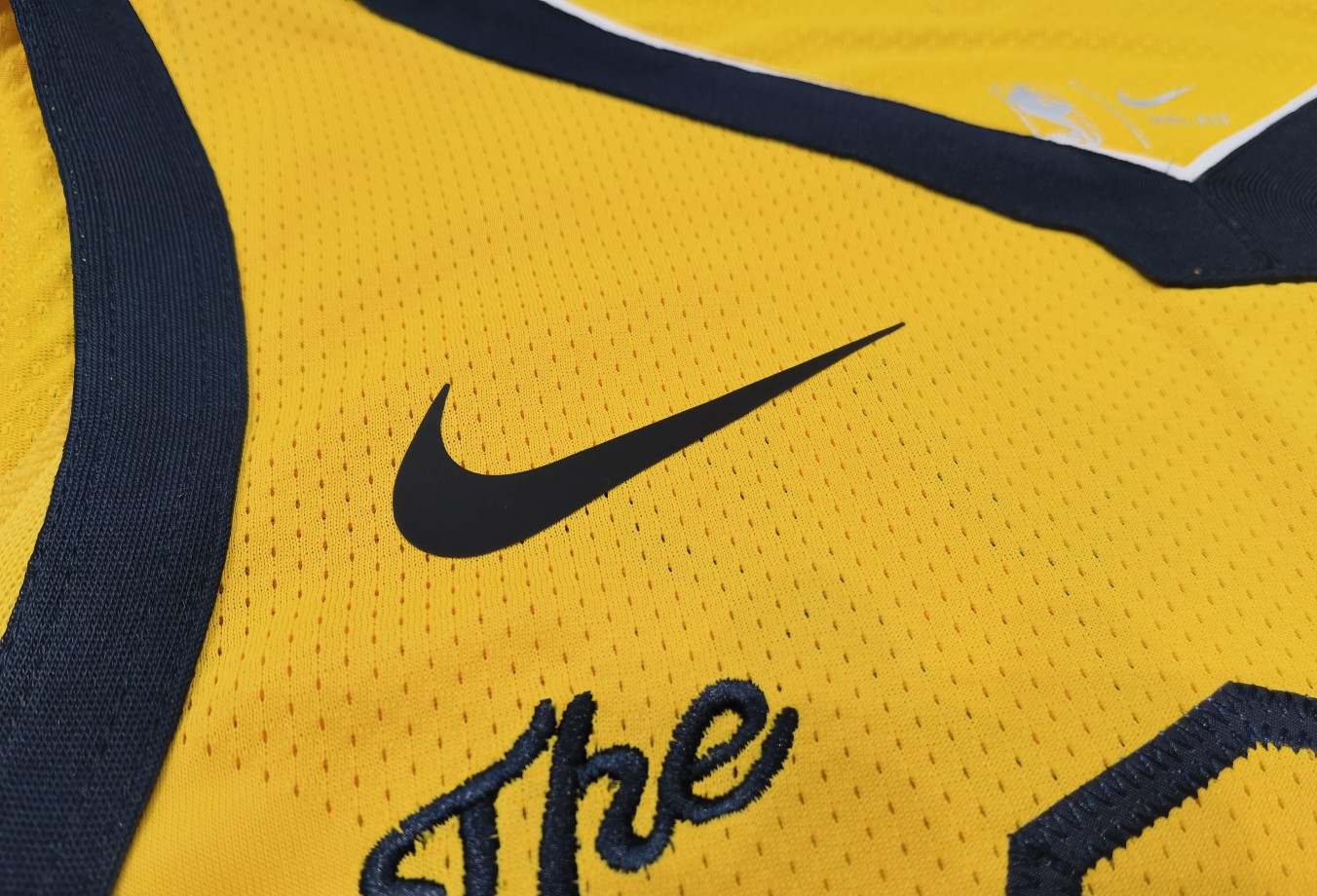 Regata NBA - Golden State Warriors Earned Edition 18/19 Authentic Version