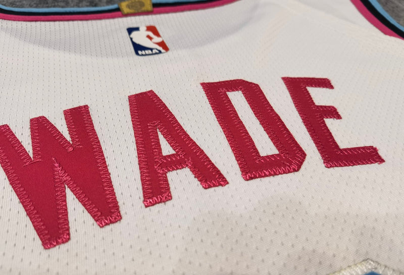 Regata NBA - Miami Heat Vice City Edition 24/25 Authentic Version