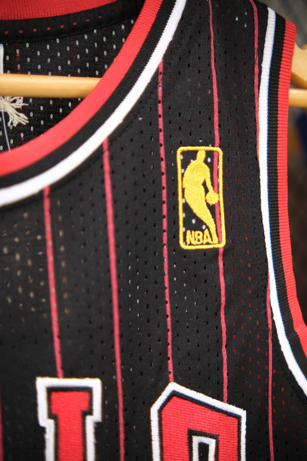 Regata NBA Retrô - Chicago Bulls 1996/97 Mitchell & Ness