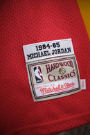 Regata NBA Retrô - Chicago Bulls 1984/85 Mitchell & Ness