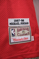 Regata NBA Retrô - Chicago Bulls 1997/98 Mitchell & Ness