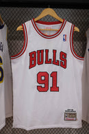 Regata NBA Retrô - Chicago Bulls 1997/98 Mitchell & Ness