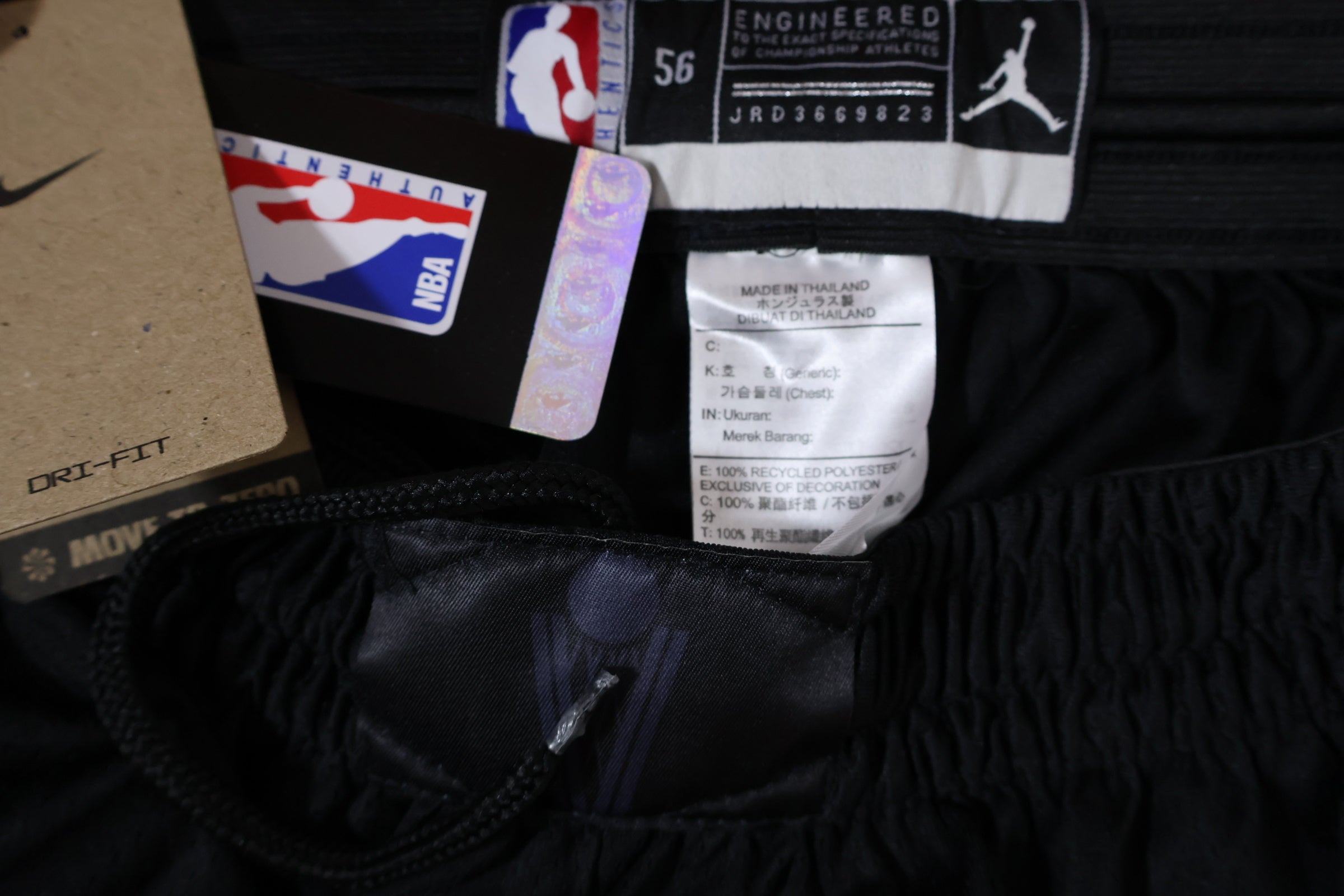 Shorts NBA - Cleveland Cavaliers Sattement Edition
