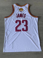 Regata NBA Retrô - Cleveland Cavaliers 2015/16 Finals Mitchell & Ness