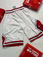 Bermuda NBA - Chicago Bulls Mitchell & Ness | PRONTA ENTREGA