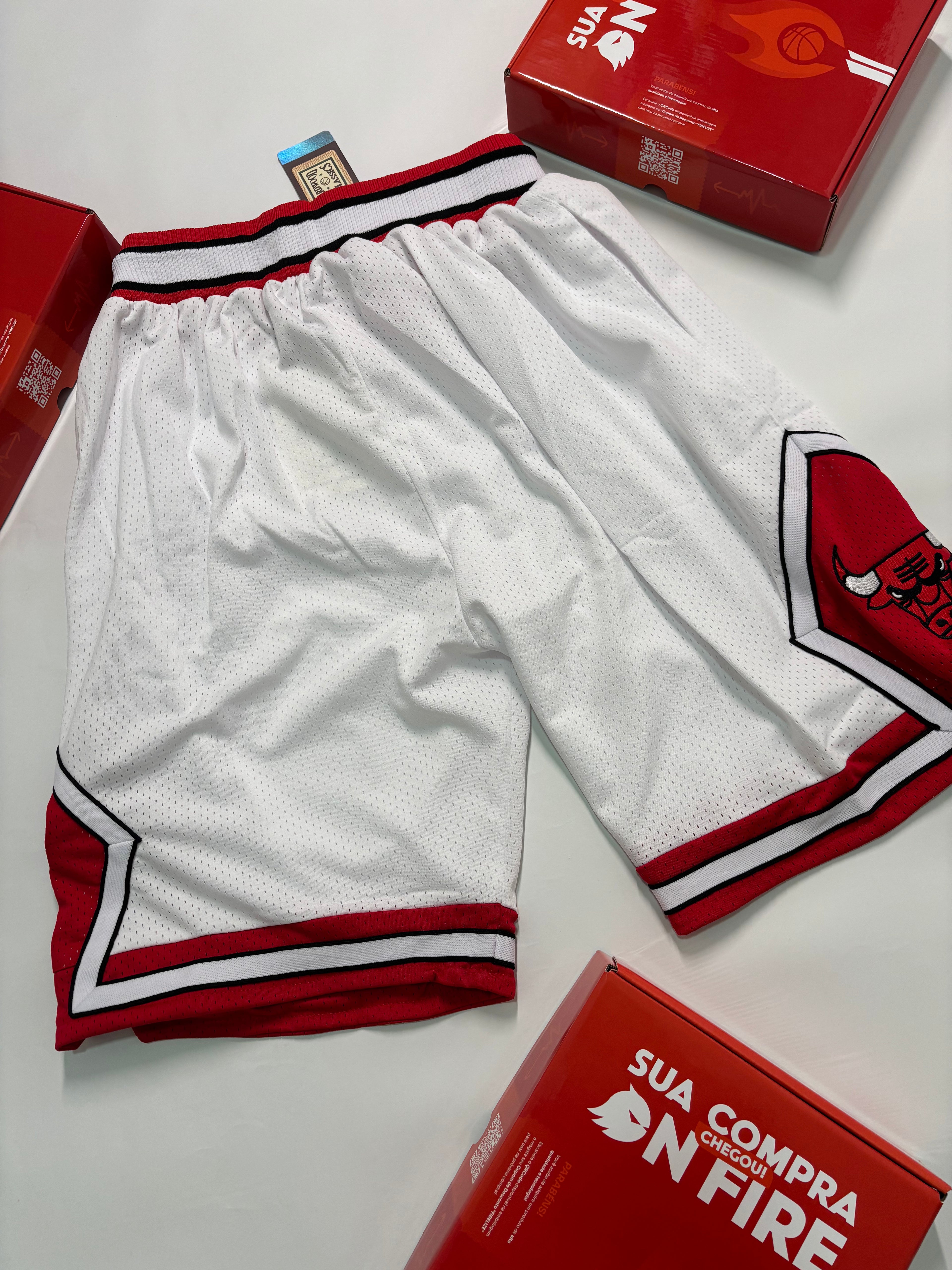 Bermuda NBA - Chicago Bulls Mitchell & Ness | PRONTA ENTREGA