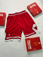 Bermuda NBA - Chicago Bulls Mitchell & Ness | PRONTA ENTREGA