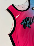 Regata NBA - Miami Heat City Edition 22/23 Authentic Version | PRONTA ENTREGA #WADE Lendas Autênticas