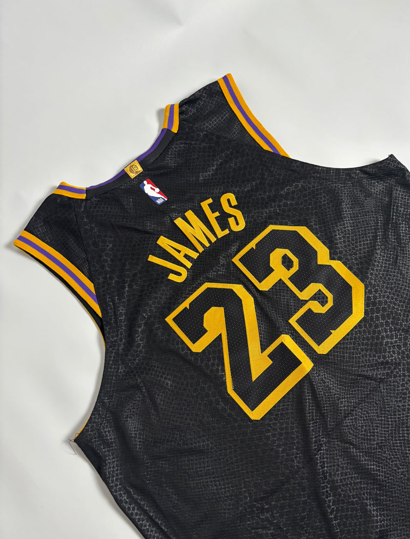 Regata NBA - Los Angeles Lakers Mamba Edition Authentic Version | PRONTA ENTREGA