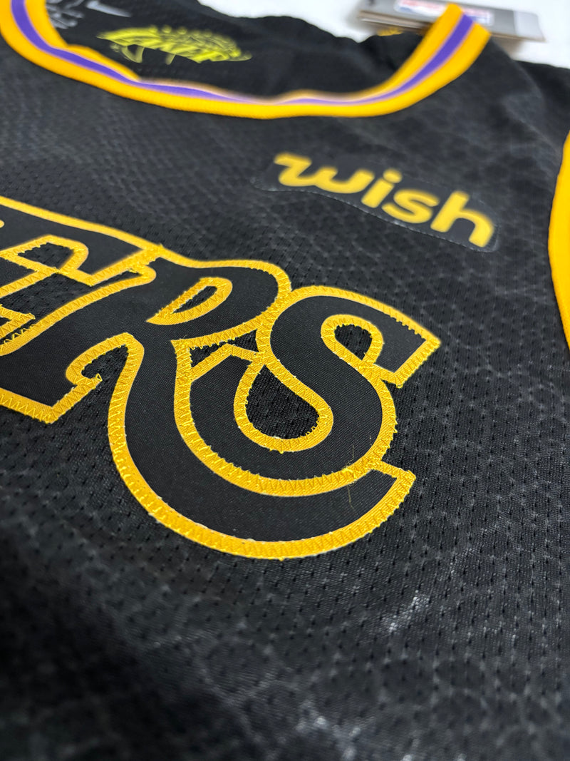 Regata NBA - Los Angeles Lakers Mamba Edition Authentic Version | PRONTA ENTREGA