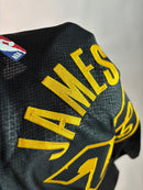 Regata NBA - Los Angeles Lakers Mamba Edition Authentic Version | PRONTA ENTREGA