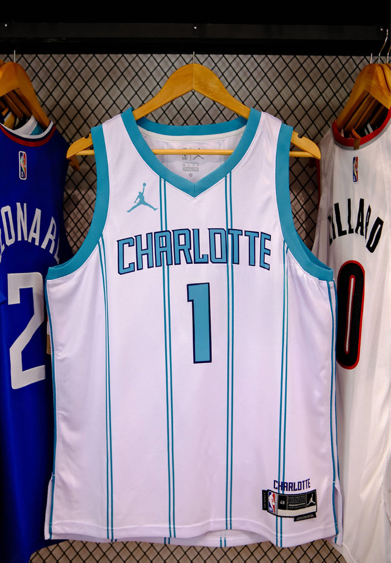 Regata NBA - Charlotte Hornets Association Edition Swingman Version
