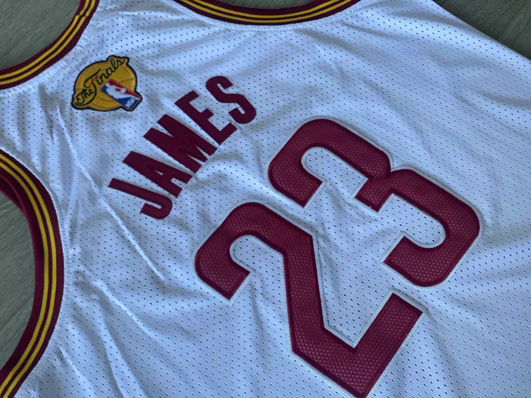 Regata NBA Retrô - Cleveland Cavaliers 2015/16 Finals Mitchell & Ness