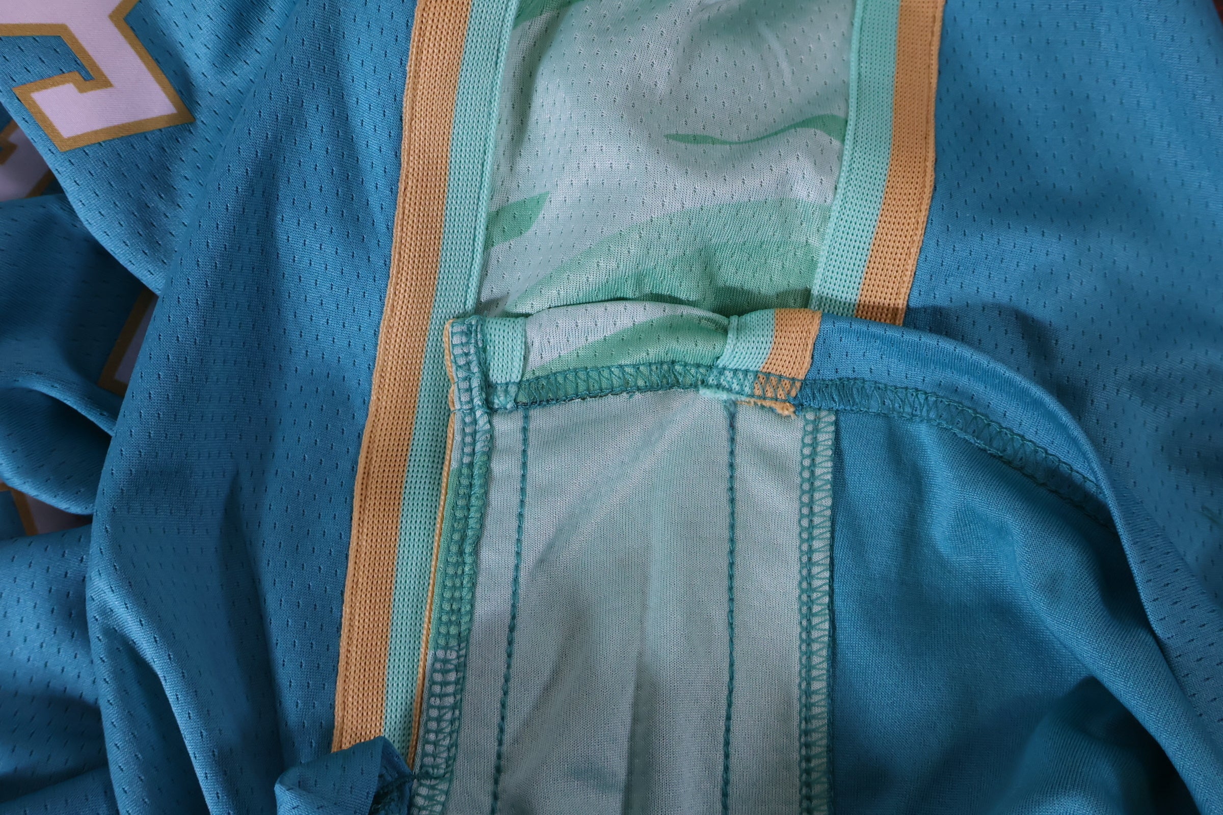 Regata NBA - Charlotte Hornets City Edition 23/24 Swingman Version