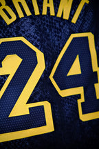 Regata NBA - Los Angeles Lakers Black Mamba Edition Authentic Version