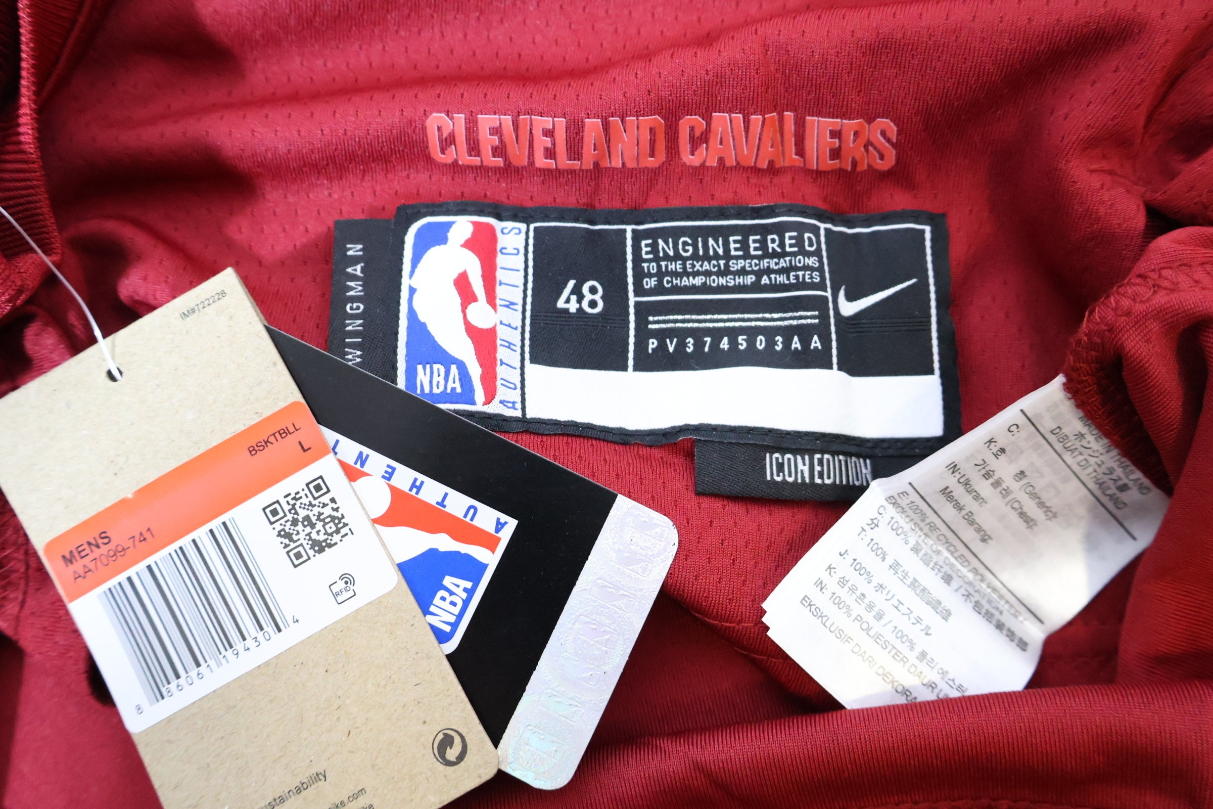 Regata NBA - Cleveland Cavaliers Icon Edition Swingman Version