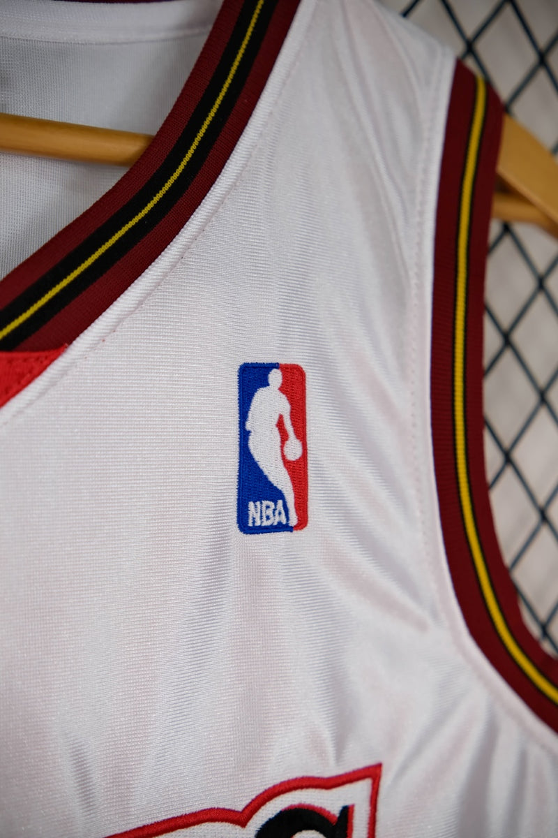 Regata NBA Retrô - Philadelphia 76ers 2001/02 Mitchell & Ness