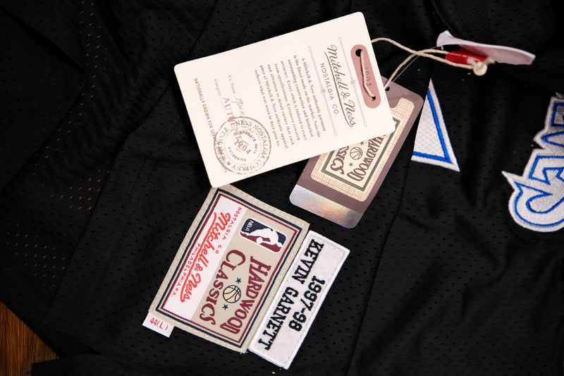 Regata NBA Retrô - Minnesota Timberwolves 1997/98 Mitchell & Ness