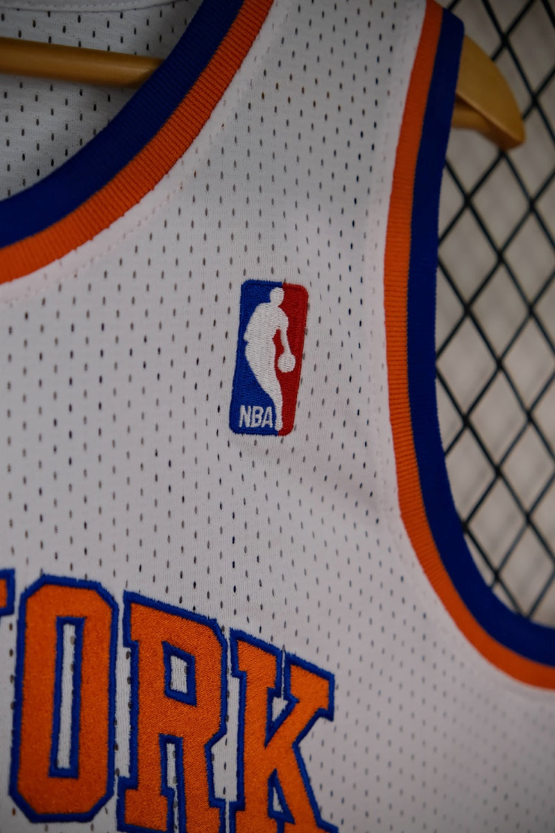 Regata NBA Retrô - New York Knicks 1985/86 Mitchell & Ness